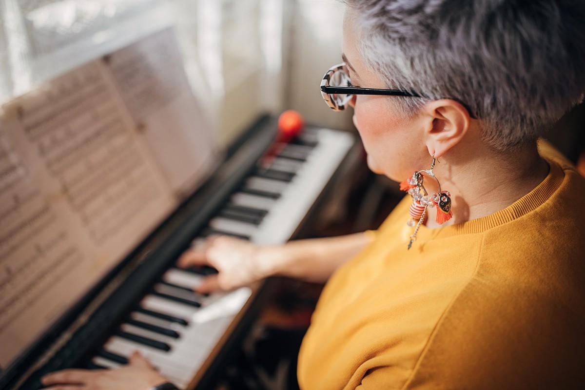 pianoles pianolessen leren piano leren spelen online